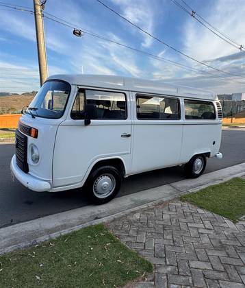 VOLKSWAGEN KOMBI 1.4 MI STD 8V FLEX 3P MANUAL VOLKSWAGEN KOMBI 1.4 MI STD 8V FLEX 3P MANUAL